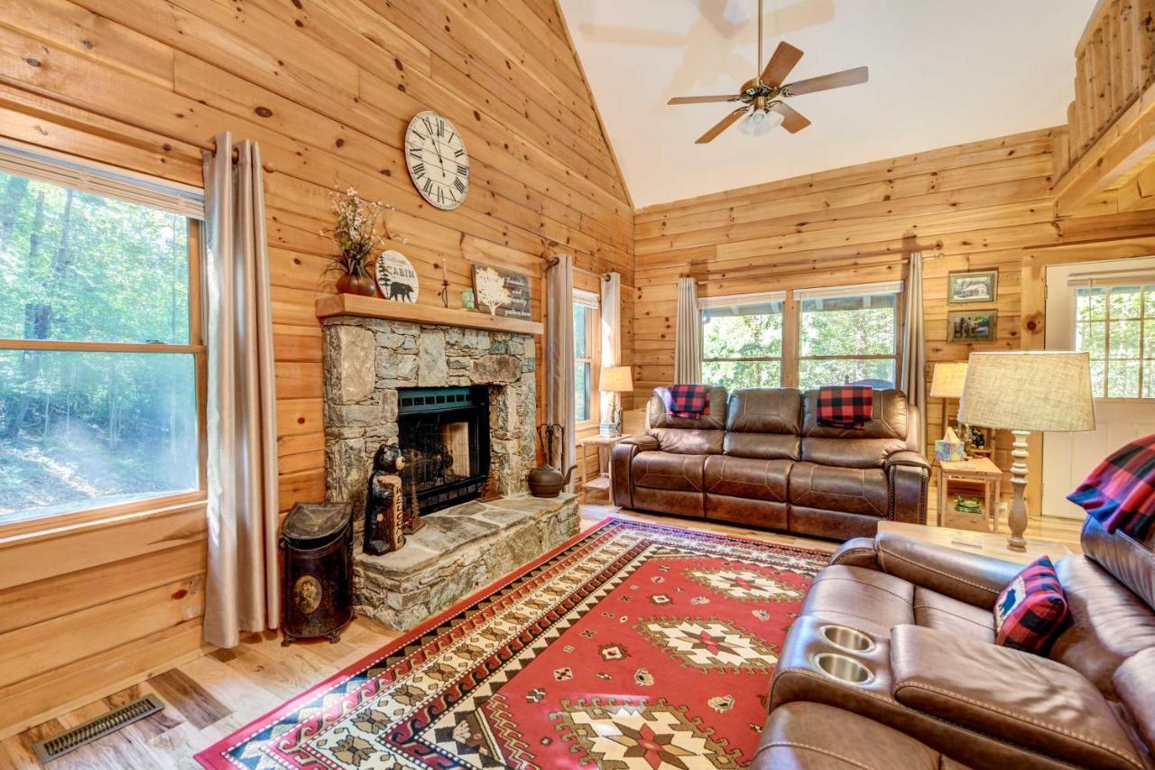Waynesville Cabin With Covered Deck And Fire Pit! Lake Junaluska Exteriér fotografie
