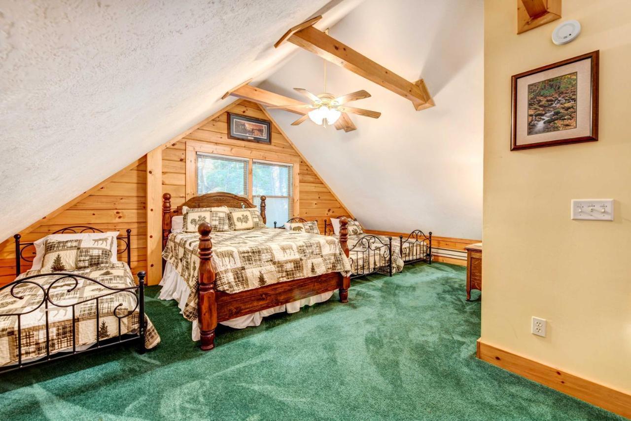 Waynesville Cabin With Covered Deck And Fire Pit! Lake Junaluska Exteriér fotografie